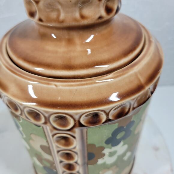VTG McCoy USA Pottery Canister 10" Tan Green Ditsy Floral Daisy Ceramic Jar - Picture 12 of 16